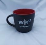 Kubek Wołyń 43 Pamiętamy czerwone  wnętrze 